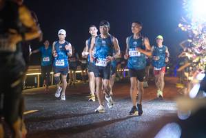 BIB: 40209, 41336
                            <button type="button" onclick="openModal(18279593)" class="btn btn-primary btn-sm float-right btn-popup" data-toggle="modal" data-target=".modal-high-quality">
                        <i class="fas fa-shopping-cart"></i> Add to Cart
                    </button>
                                            <button type="button" onclick="isThisMe(18279593, true)" class="btn btn-success btn-sm float-right btn-popup btn-isme hidden" data-toggle="tooltip" data-placement="bottom" title="นี่คือรูปของคุณใช่ไหม คลิกที่นี่เพื่อเอาเข้าอัลบั้ม">
                        <i class="fas fa-plus"></i> Add to album
                    </button>
                    <button type="button" onclick="isThisMe(18279593, false)" class="btn btn-warning btn-sm float-right btn-popup btn-isnotme hidden">
                        <i class="fas fa-ban"></i> Remove from album
                    </button>